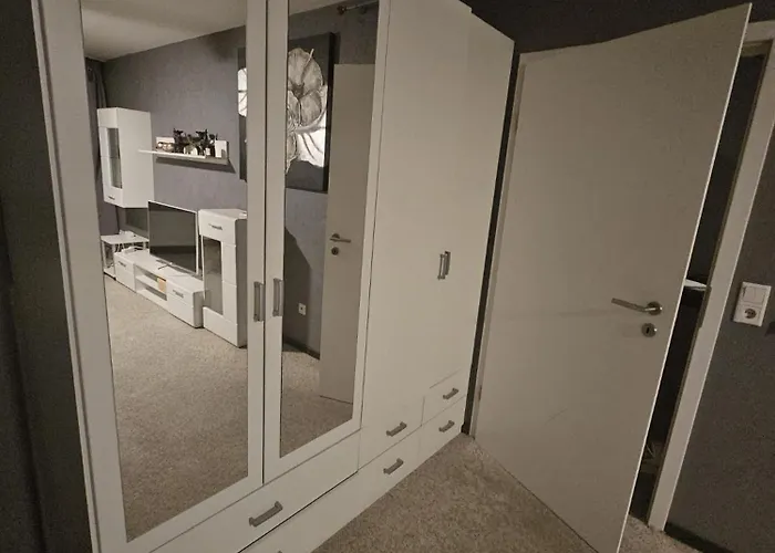 1 Schlafzimmer Am Kaiserlei 3 Etage Haus 125 *