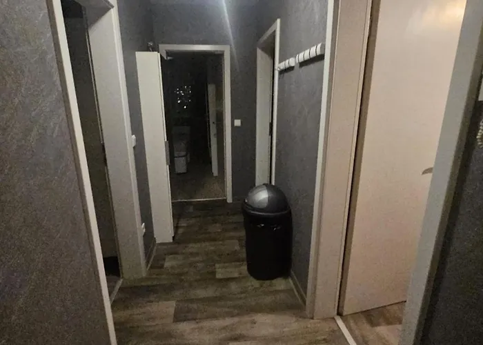 1 Schlafzimmer Am Kaiserlei 3 Etage Haus 125 Daire *